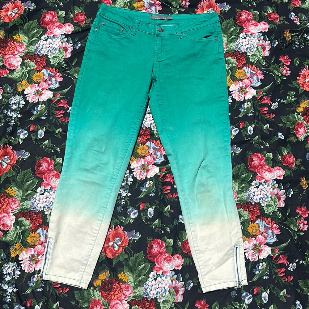 Prana Jett Capri Jeans Low Fitted Green Dynasty Gradient 2203  Size 4/27